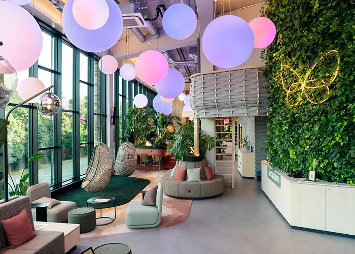  Cocoon Theresienwiese